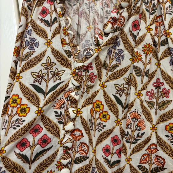 Anna Cate Floral Button-Down Sleeveless Dress - Picture 3 of 4